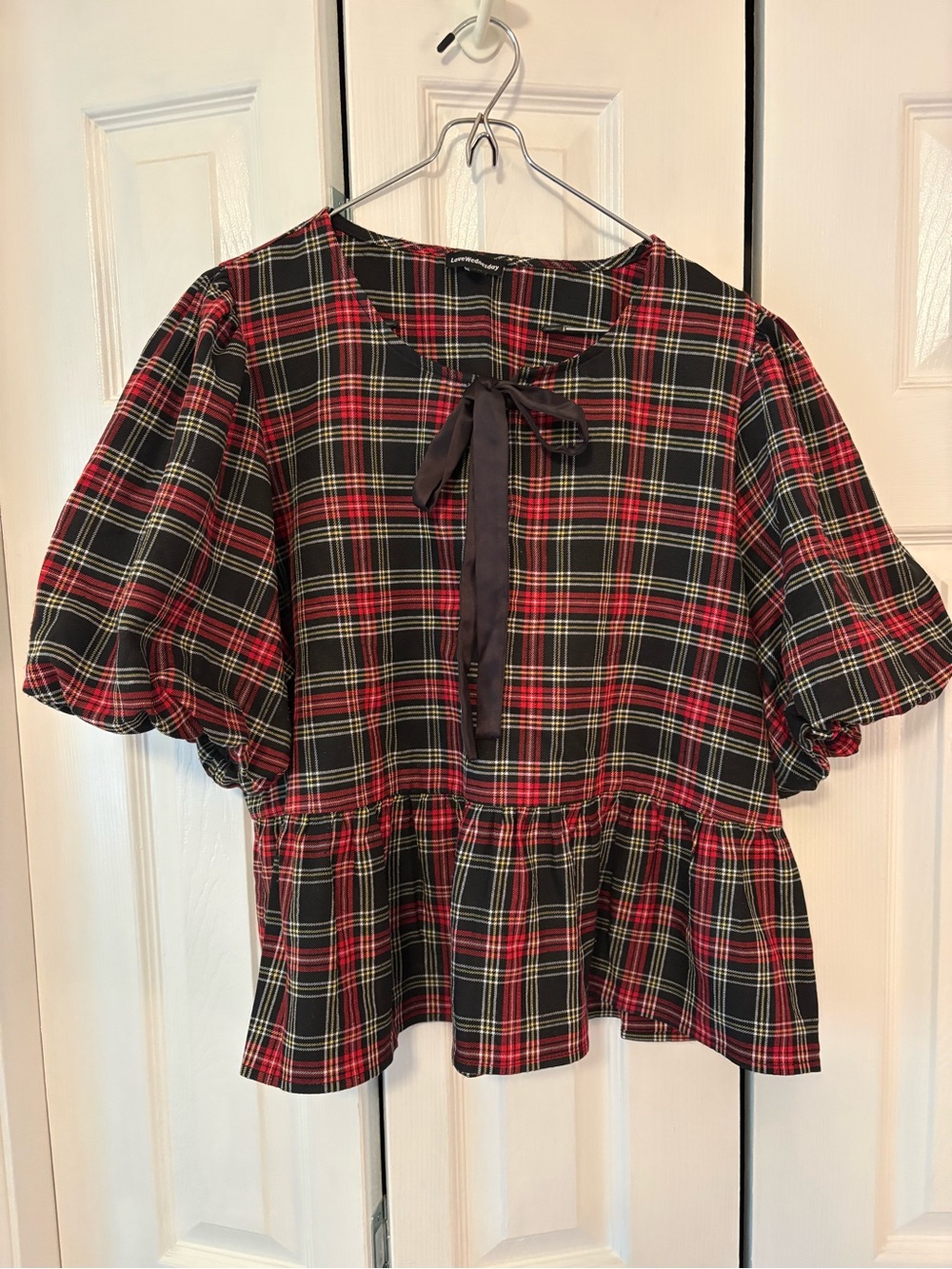 Plaid Peplum Tie-Neck Blouse - Red/Black